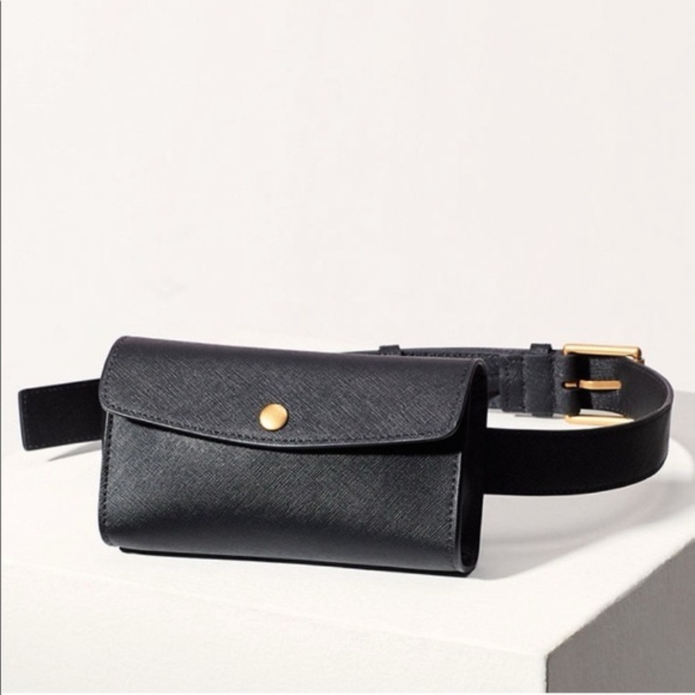 Aritiza leather belt bag (Alxiliary)